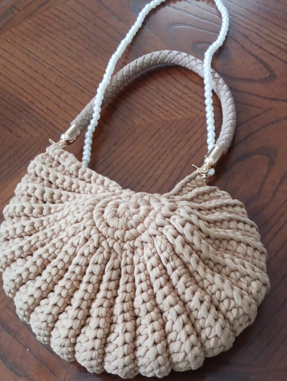 Hand Crocheted  Shell Handbag in Tan with Pearl Strap